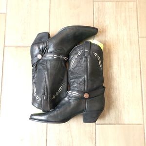 Vintage LAREDO Boots Cowboy Western Leather Strap around in Ankle Blk/Wht 8.5.